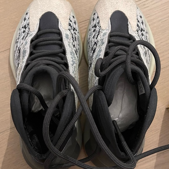 yeezy quantum sea teal - Picture 2 of 6